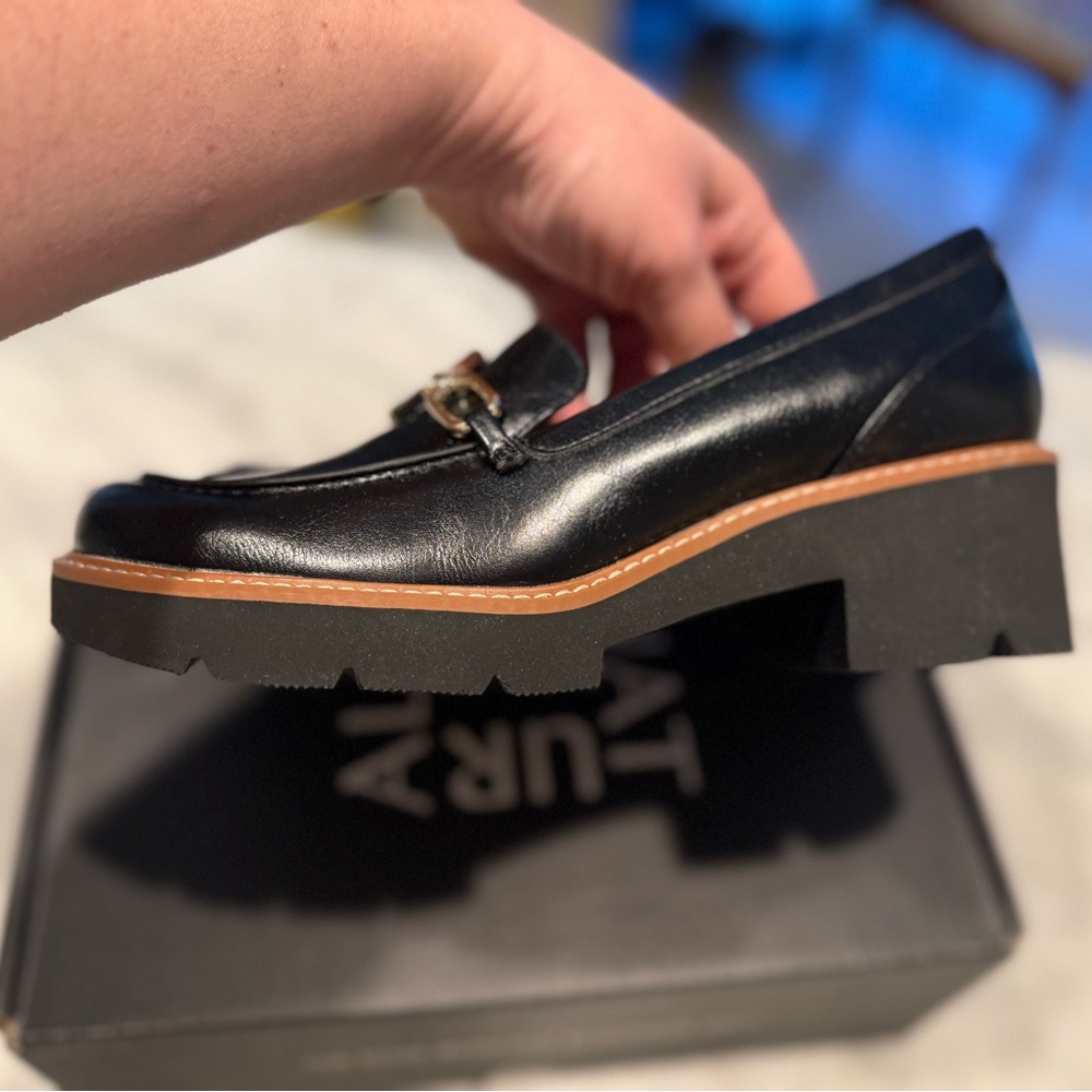 NIB Naturalizer Black Chunky Loafers